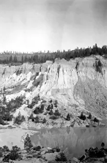 Platinum: Hydraulic Gold Mine