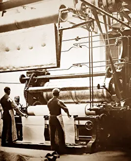 Mangle: A hydraulic mangle, linen production, Victorian period