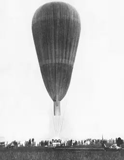 Nacelle: Hydrogen-filled balloon that lifted Auguste Piccard