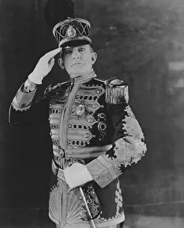 Epaulet: I salute you