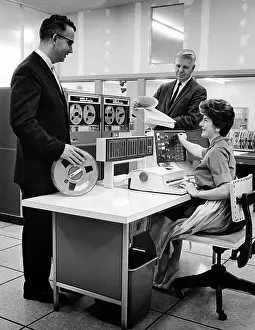 Subscribers: IBM computerizing magazine subscriptions ?