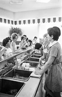 Ices: Ice cream parlor Tichy in Vienna