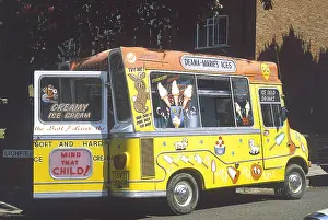 Gaudy: ICE CREAM VAN