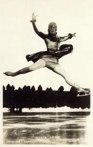 Splits: Ice Skater Sonja Henie