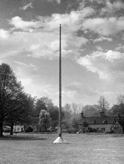 Ickwell: ICKWELL MAYPOLEDS