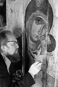 Xiiith: Icon restoration