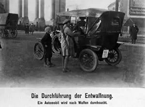 Reinhard: Identity check in Berlin, 1919