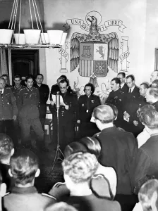 Falange: Ignacio Oyarzabal, 1942