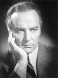 Serenade: Igo Sym in Serenade, 1937