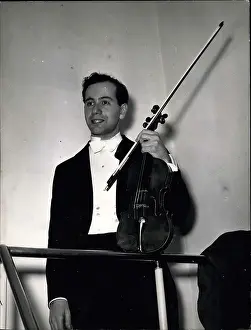 Oistrach: Igor Oistrach, Soviet violinist, in Munich, Germany