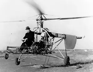 Csu 2012 12: Igor Sikorsky at the controls of the VS-300 ?