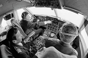 Cockpit: IL-86 jet airliner