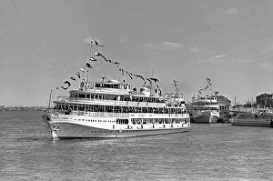 Ilyich: Ilyich motor ship, 1974