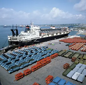 Engl: Ilyichevsk seaport, 1982