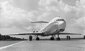 Budan: Ilyushin Il-62 airliner