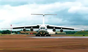 Fairford: Ilyushin Il-76MD UR-76697
