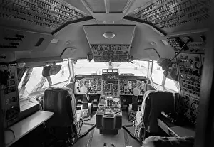 Cockpit: Ilyushin Il-86