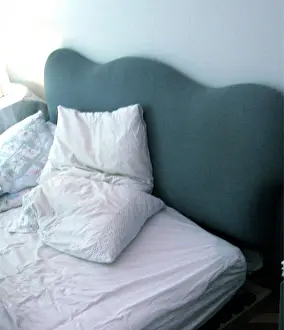 Rumpled: IMAGNO Cover Collection. Rumpled bed in a hotelbed