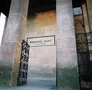 Kaliningrad: Immanuel Kant's grave, 1989