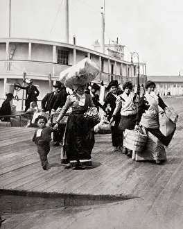 Immigrate: Immigrants Arriving at Ellis Island with Their