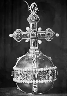 Cruciger: Imperial Orb Imperial Austria