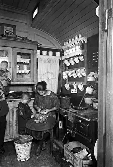 Improvised: Improvised accommodation in an express train car, 1926
