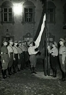 Hoisting: Inauguration of a DNVP-Kamerdschaftsheim in
