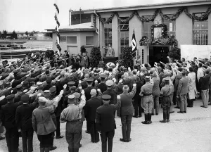 Lectern: Inauguration of the sewage treatment plant