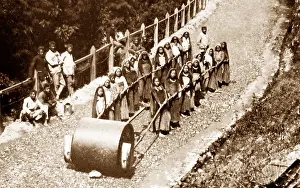 Darjeeling: India - Darjeeling - road making early 1900s