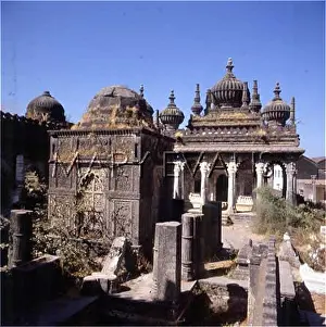 Gujarat: INDIA/JUNAGADH 1994