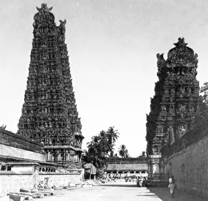 Madurai: India - Madurai Temple early 1900s