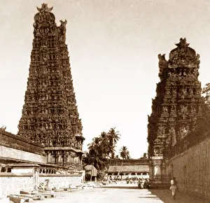 Madurai: India - Madurai Temple early 1900s