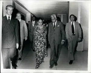 Bandaranaike: India - Nepal - Pakistan