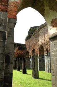 Jami: India, West Bengal, Pandua