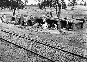 Accomodation: Indian railroad workers, 1935