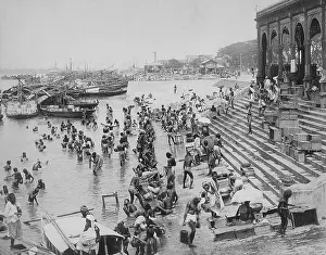 Calcutta: Indians bathe on a Ghats in the Hooghly