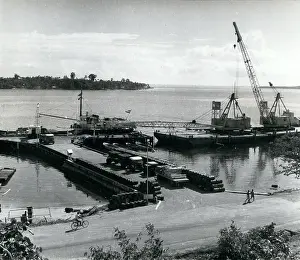 Sorong: Indonesia - Malaysia - Singapore