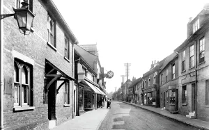 Ingatestone: Ingatestone, High Street 1925