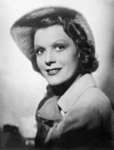Inge: Inge List in 13 Stuehle, 1938