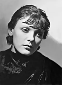 Inge: Inge List in The Czardas Princess, 1934
