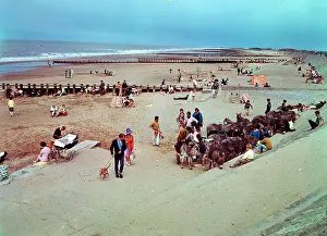 The J Salmon Image Archive: Ingoldmills - North Beach