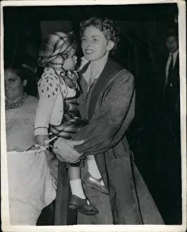 Isotta: Ingrid Bergman with daughter Isabella, Dover