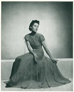 Reynard: Ingrid Reynard Advertisement Photograph