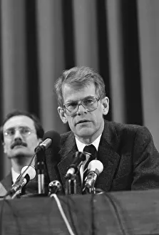 Carlsson: Ingvar Carlsson visits USSR