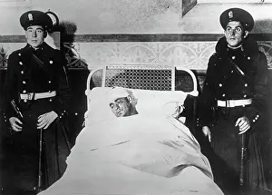 An injured anarchist in Barcelona