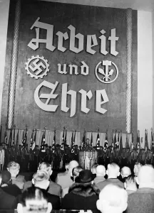 Commissioner: Innkeeper's exhibition at Kaiserdamm, 1936