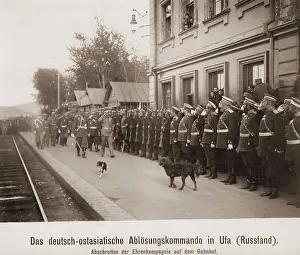 Drain: Inspection of the guard of honor in Ufa, 1908