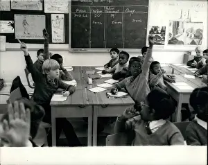 Tackling: Integration of immigrants in UK School System