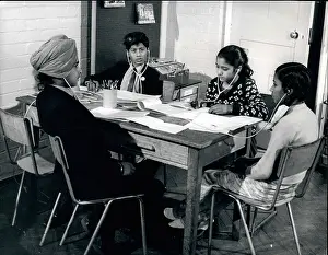 Tackling: Integration of immigrants in UK School System