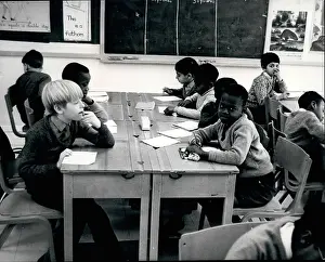 Tackling: Integration of immigrants in UK School System